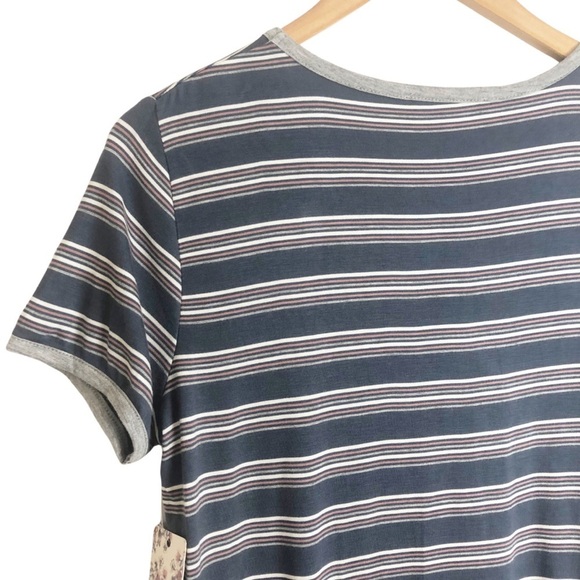 NWT Pink Republic Women's Blue Striped Crew Neck Short Sleeve T Shirt - Picture 8 of 16